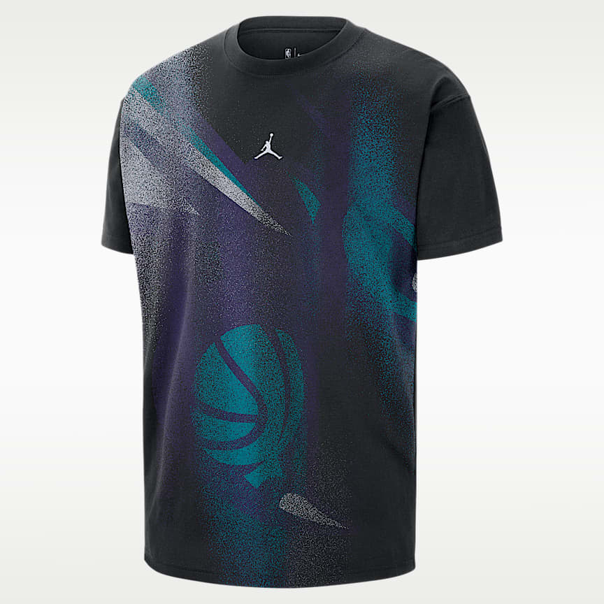 Boston Celtics Men's Basketball T-Shirt. Nike.com